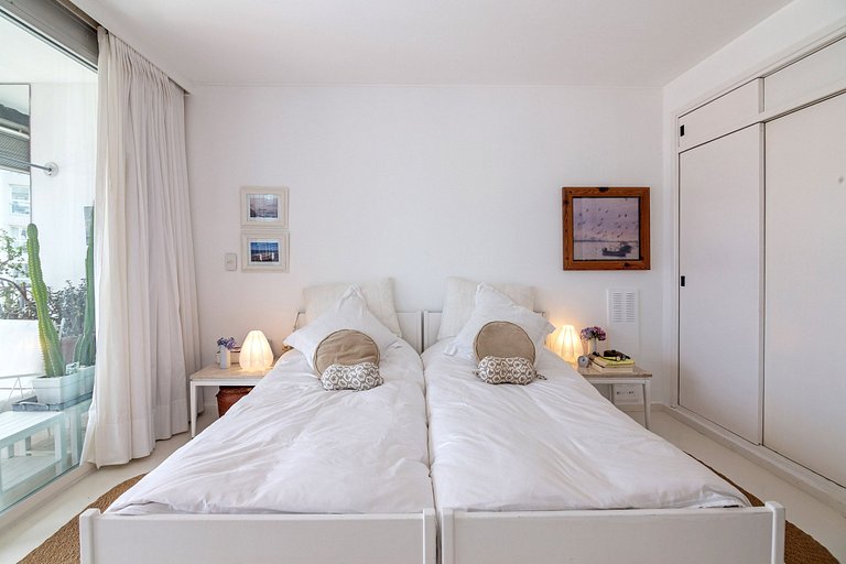 Apartamento com excelente localização, Punta.