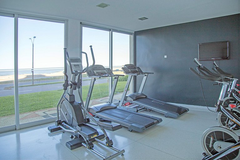 Apartamento familiar con vista a Playa Brava, Punta.