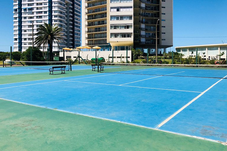 Apartamento familiar con vista a Playa Brava, Punta.