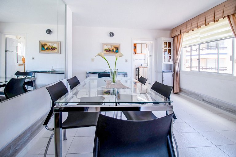 Apartamento con excelente ubicación en Punta.