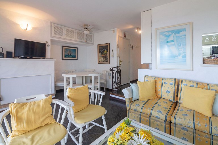 Apartamento con vista al Muelle de Mahilos, Punta.