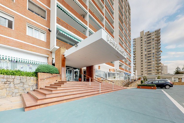 Apartamento em frente à Playa Mansa, Punta del Este.