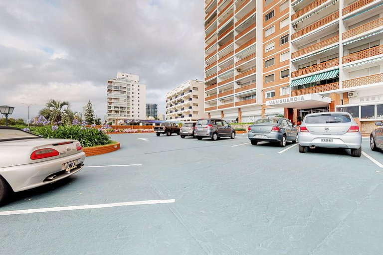 Apartment facing Playa Mansa, Punta del Este.