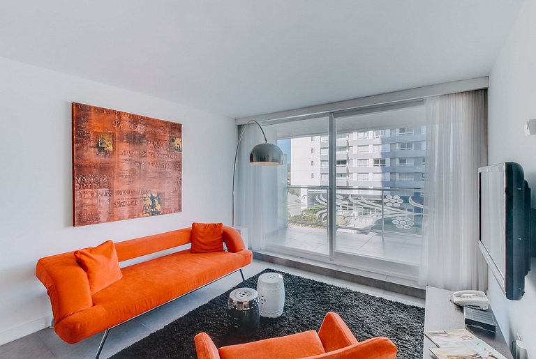 Apartamento con excelentes amenidades en Punta del Este.
