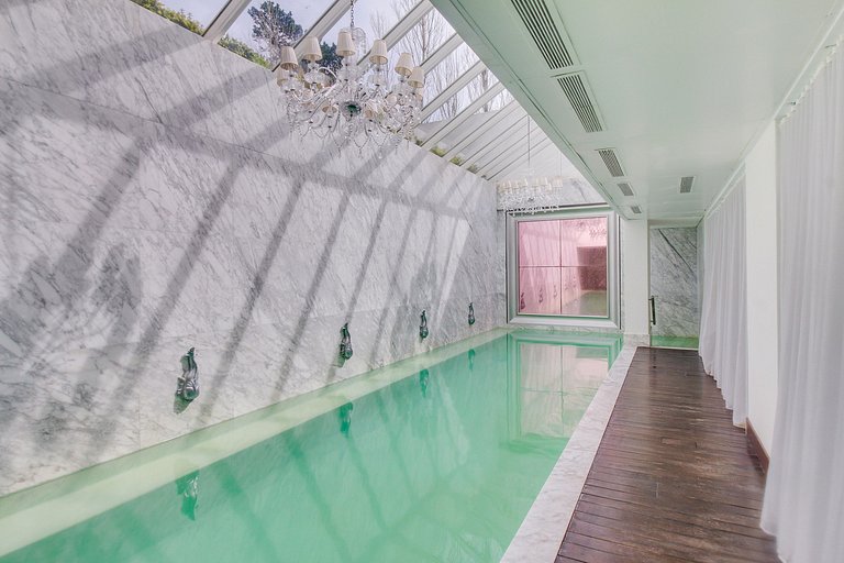 Apartamento com excelentes comodidades em Punta del Este.
