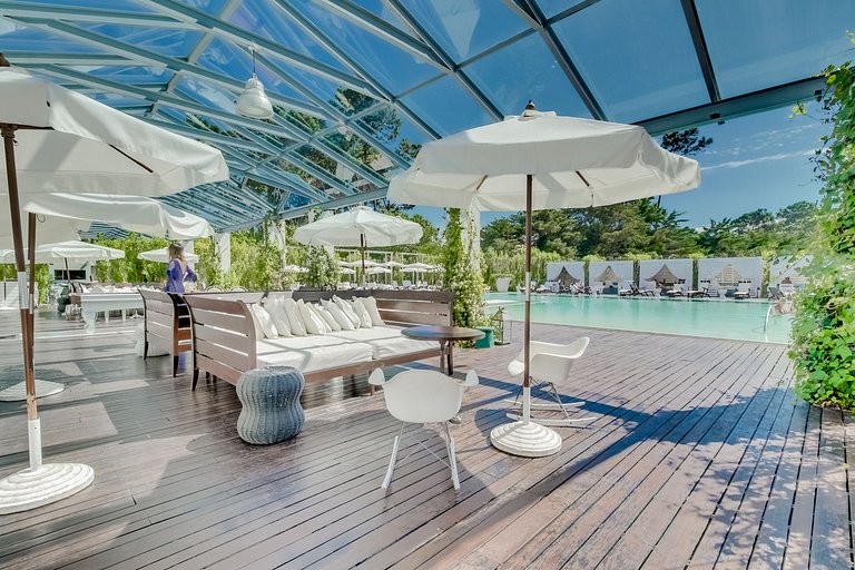 Apartamento con excelentes amenidades en Punta del Este.