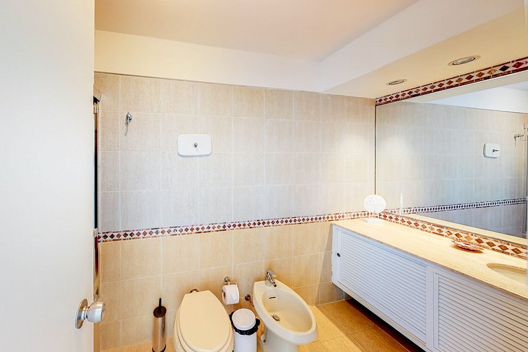 Apartamento con vista total al Yacht Club.