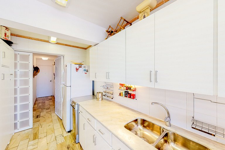 Apartamento con vista total al Yacht Club.