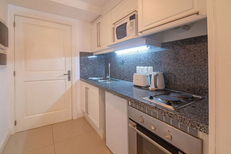 Amazing apartment in Green Park.