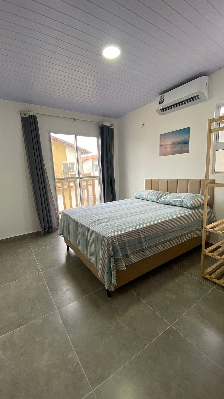 Casa cerca de la playa con piscina y barbacoa