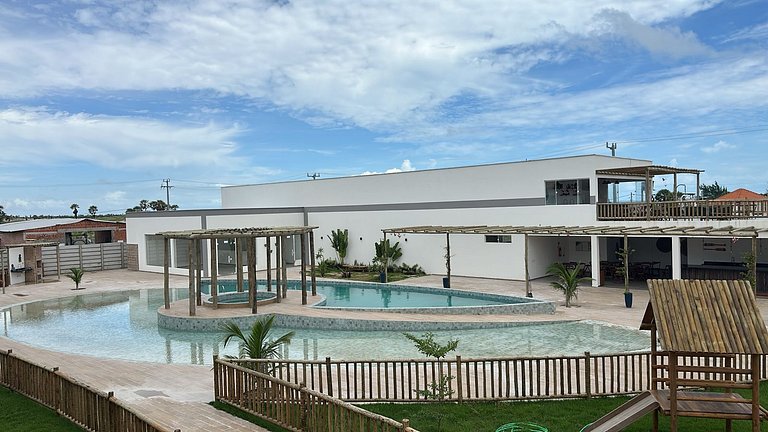 House near the beach with pool and barbacoa