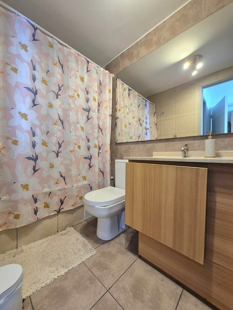 Apartamento com vista para o mar em Costa de Montemar.