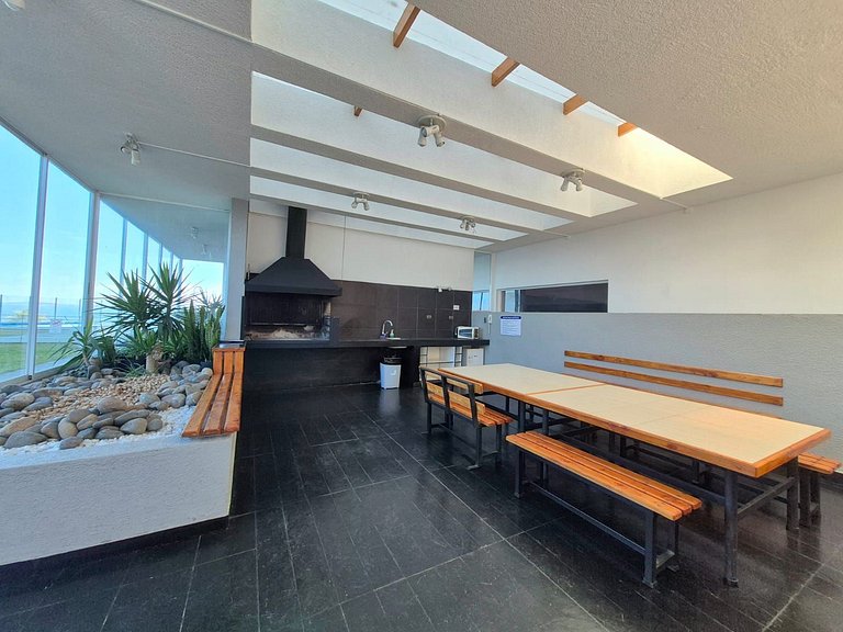 Apartamento com vista para o mar em Costa de Montemar.