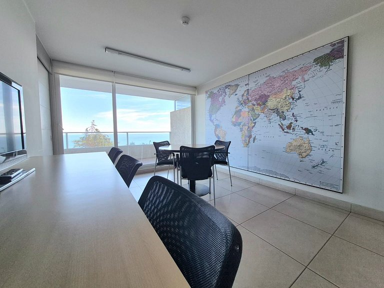 Apartamento com vista para o mar em Costa de Montemar.