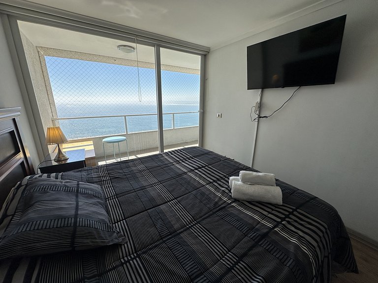 Apartment with a sea view in Costa de Montemar.