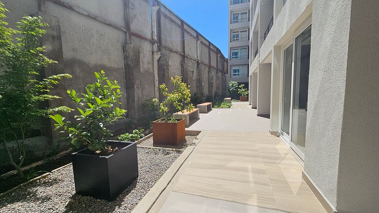 Apartment minutes from Parque O'Higgins