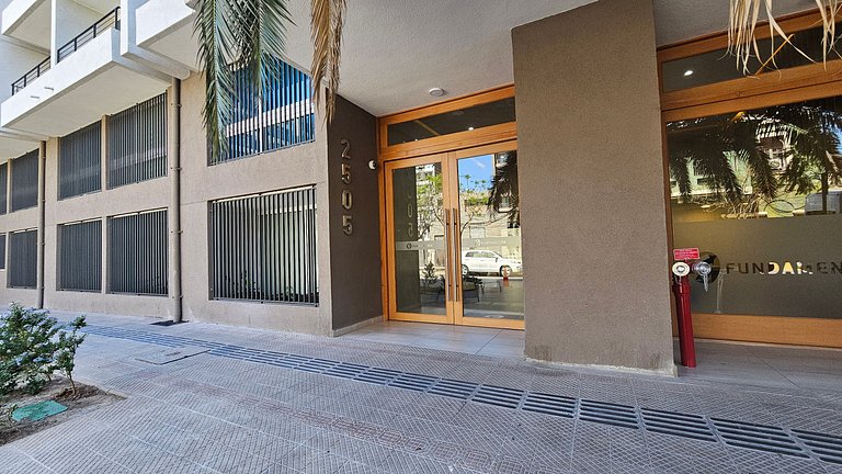 Apartment minutes from Parque O'Higgins