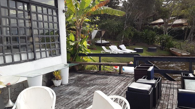 Oceana Suites Lagoa Aruá