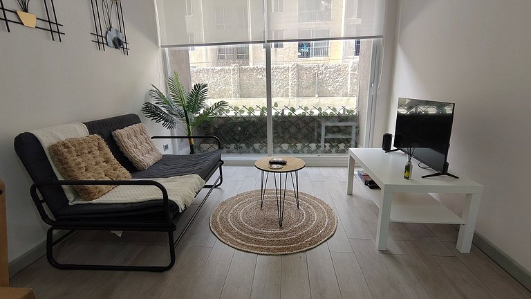 Apartamento a poucos passos do Metrô La Cisterna,