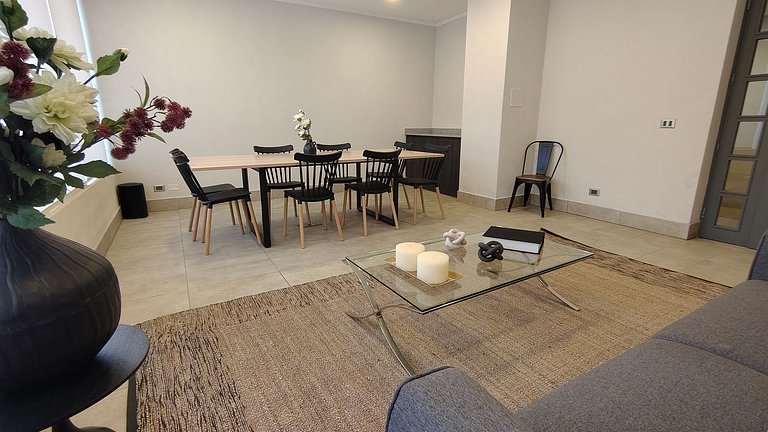 Apartamento a poucos passos do Metrô La Cisterna,