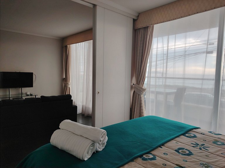 Oceana Suites Neohaus
