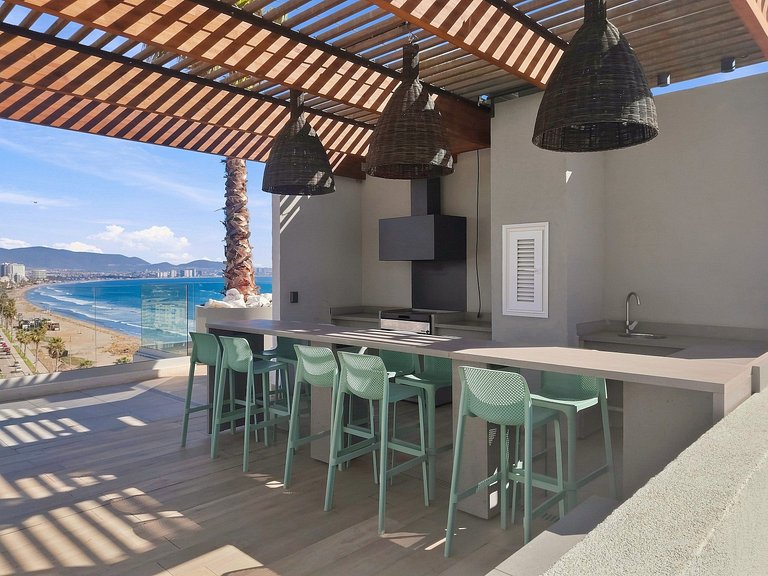 Oceana Suites Playa Serena
