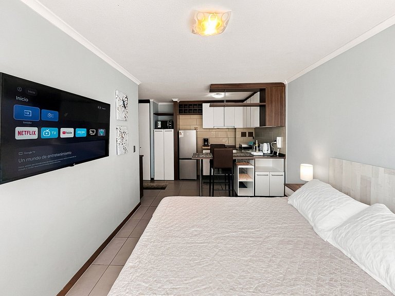 Apartment minutes from Santa Isabel Metro