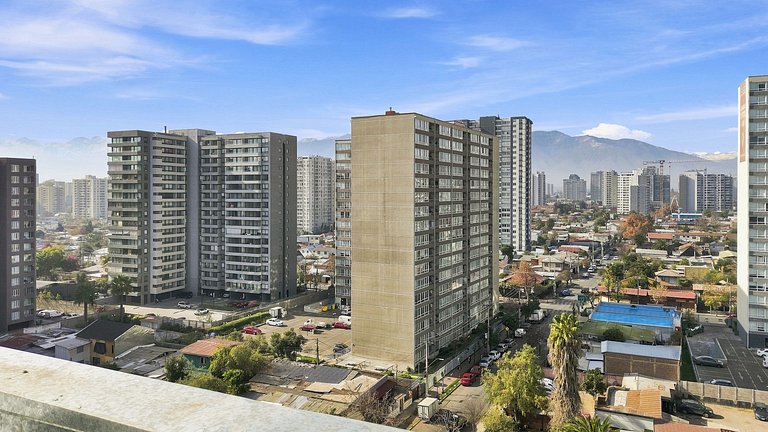 Departamento a pasos de Metro La Cisterna.
