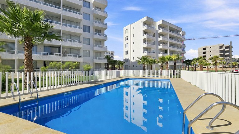 Apartment minutes from Faro, La Serena