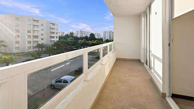 Apartment minutes from Faro, La Serena