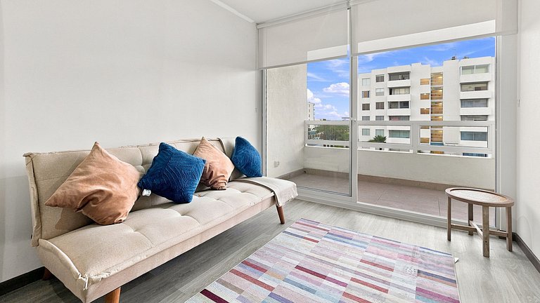 Apartment minutes from Faro, La Serena