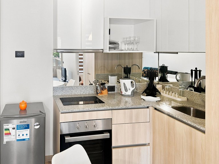 Apartamento com lagoa e esportes aquáticos
