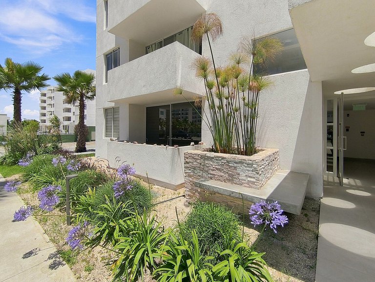 Apartment minutes from Faro Monumental, La Serena.