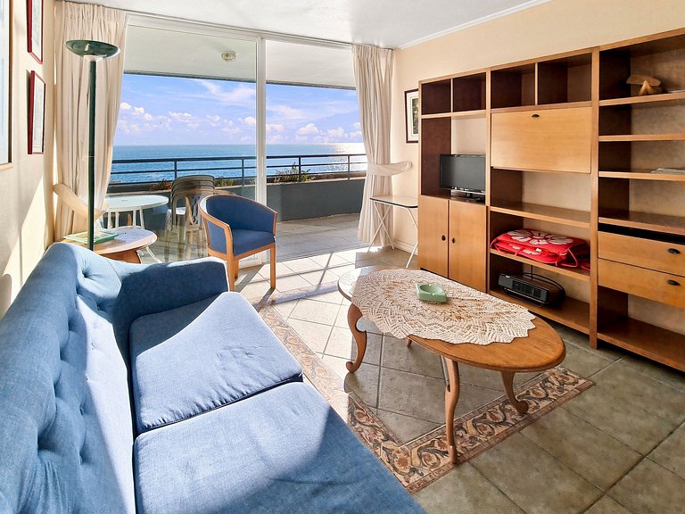 Apartamento familiar em frente à Praia Cochoa