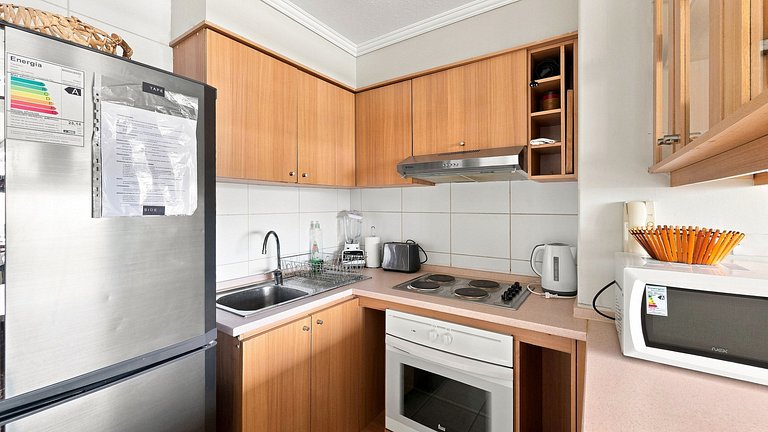 Apartamento com vista para o mar, em frente à Playa Cochoa.