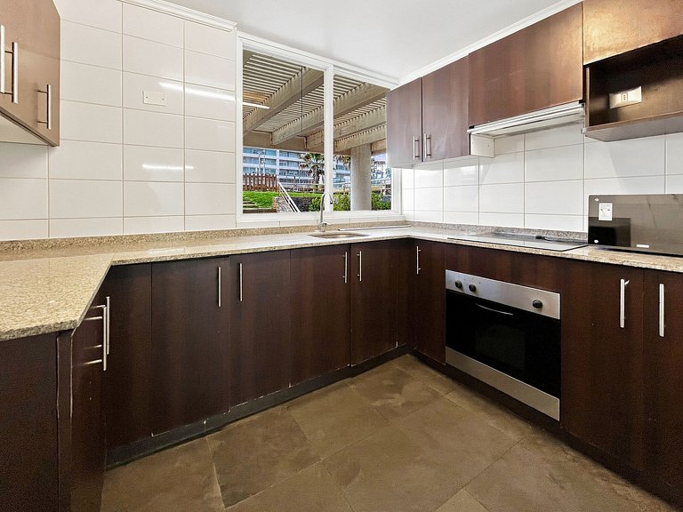 Oceana Suites Neohaus
