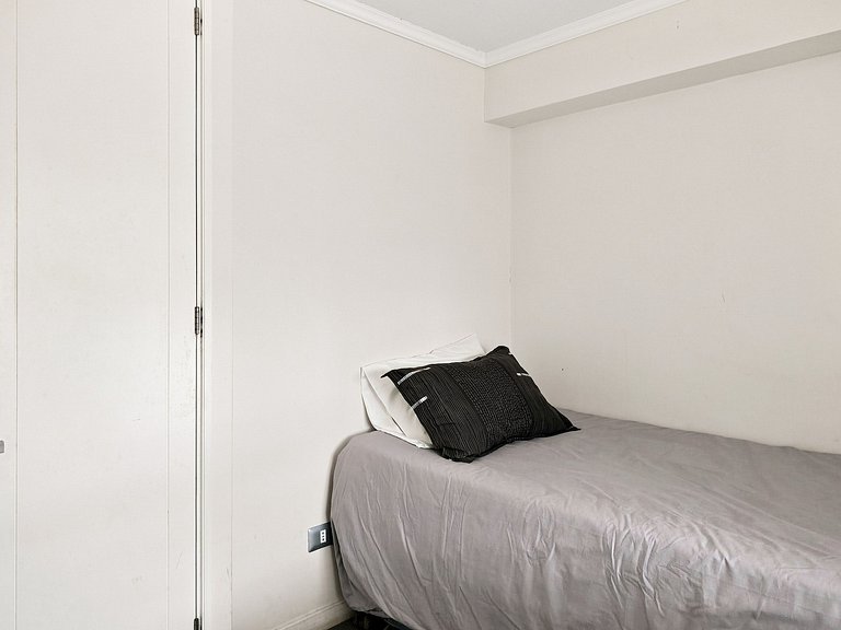 Oceana Suites Neohaus