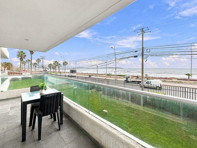 Oceana Suites Neohaus