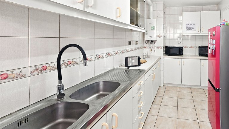 Apartamento a poucos passos da Av. San Martín