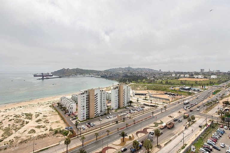 Apartamento em La Herradura com Piscina e Vista